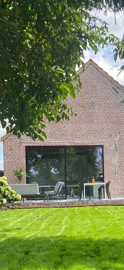 Hoeve De Kleinheide Dessel Buitenkant foto
